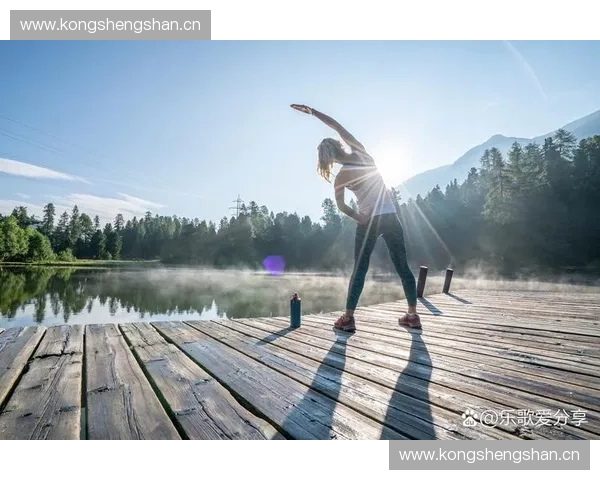 清晨奔跑点燃活力人生共同开启健康快乐新一天